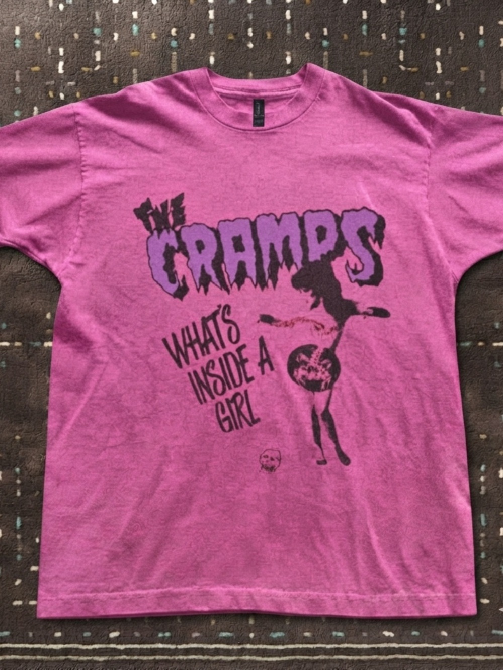 Gildan Pink Graphic 'The Cramps' Short Sleeve Tee